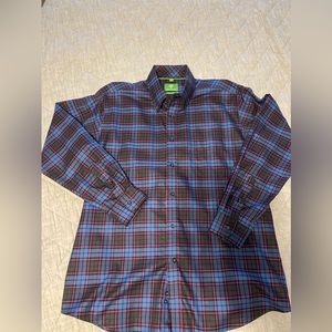 Forsyth of Canada non iron casual button down shirt
